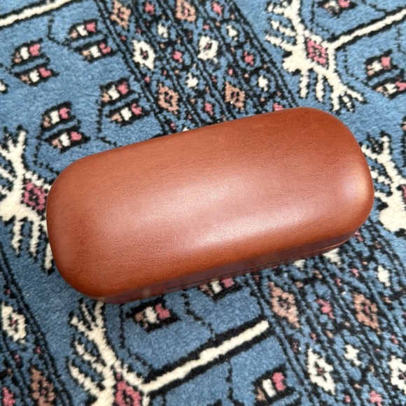 Illesteva Leonard Mirrored Blue Sunglasses - Picture 11 of 11